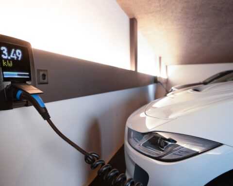 Lithium-accu’s veilig organiseren op de werkvloer voorkom incidenten en beperk stilstand